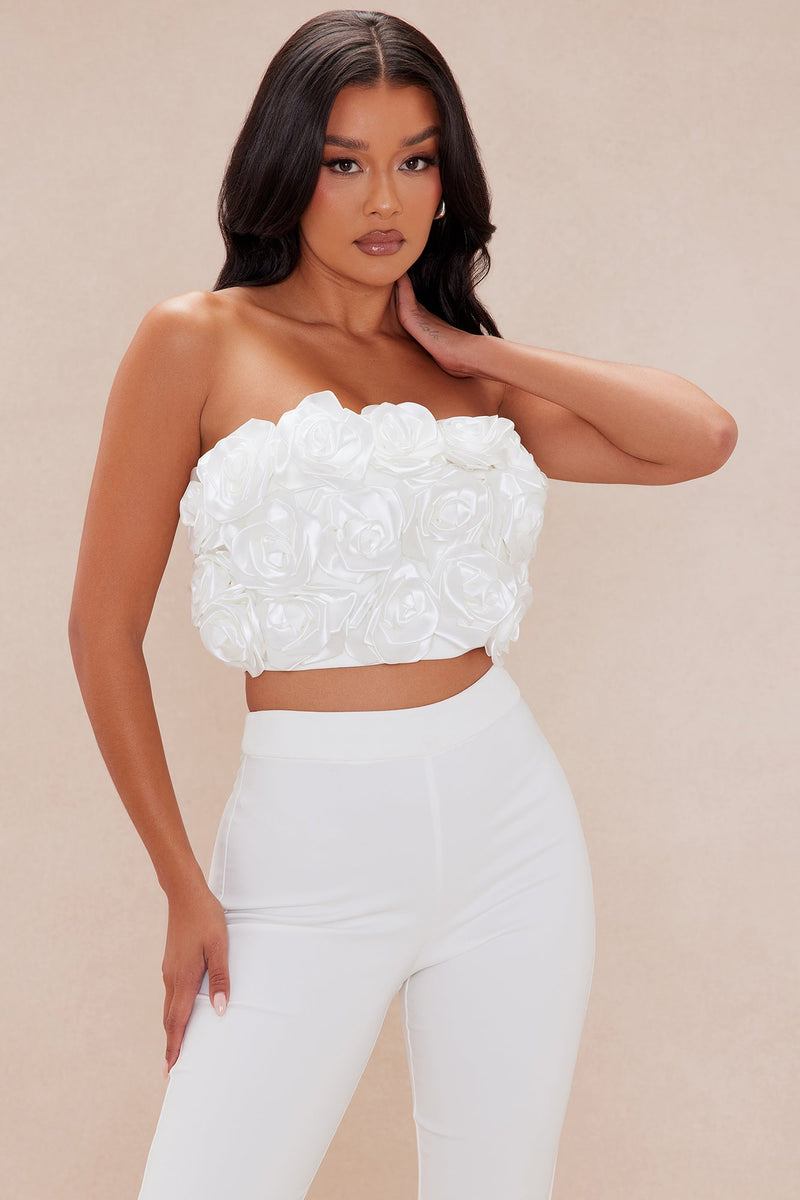 Conjunto Roses – Puro charme e elegância