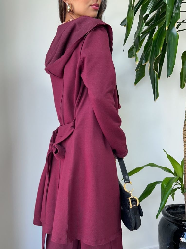 Conjunto Calça + blusa + trench coat