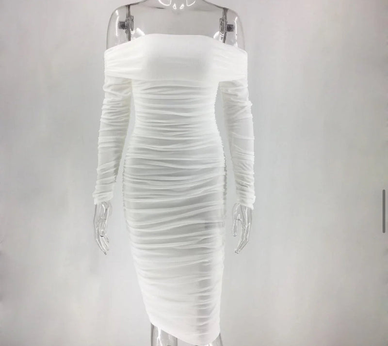 Vestido Midi Transparente Ombro a Ombro Cobry