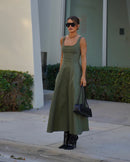 Vestido Midi Giulia Com Pesponto E Barra Ampla