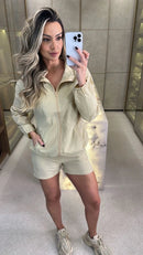 Conjunto Jaqueta e Short Strass