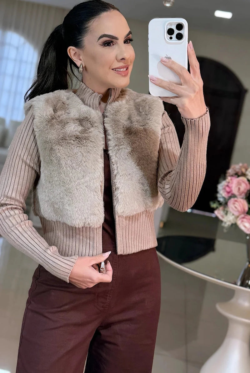 Casaco Shopie – Tricot com Pele Sintética Elegante - Bege