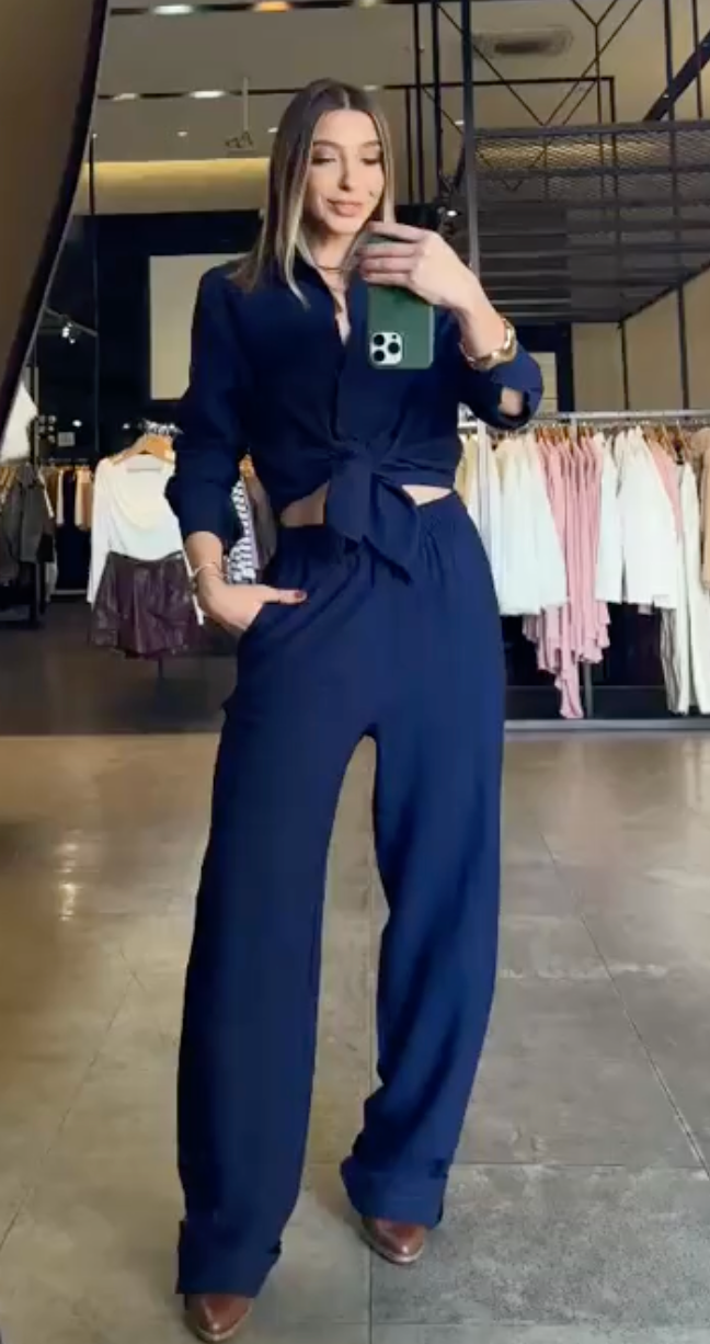 Conjunto Heloisa Camisa e Calça Pantalona em Marant