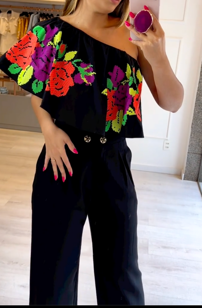 Conjunto Lorena Cropped e Calça Pantalona