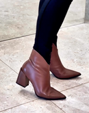 Bota Raffaela Cap Toe Couro Legítimo