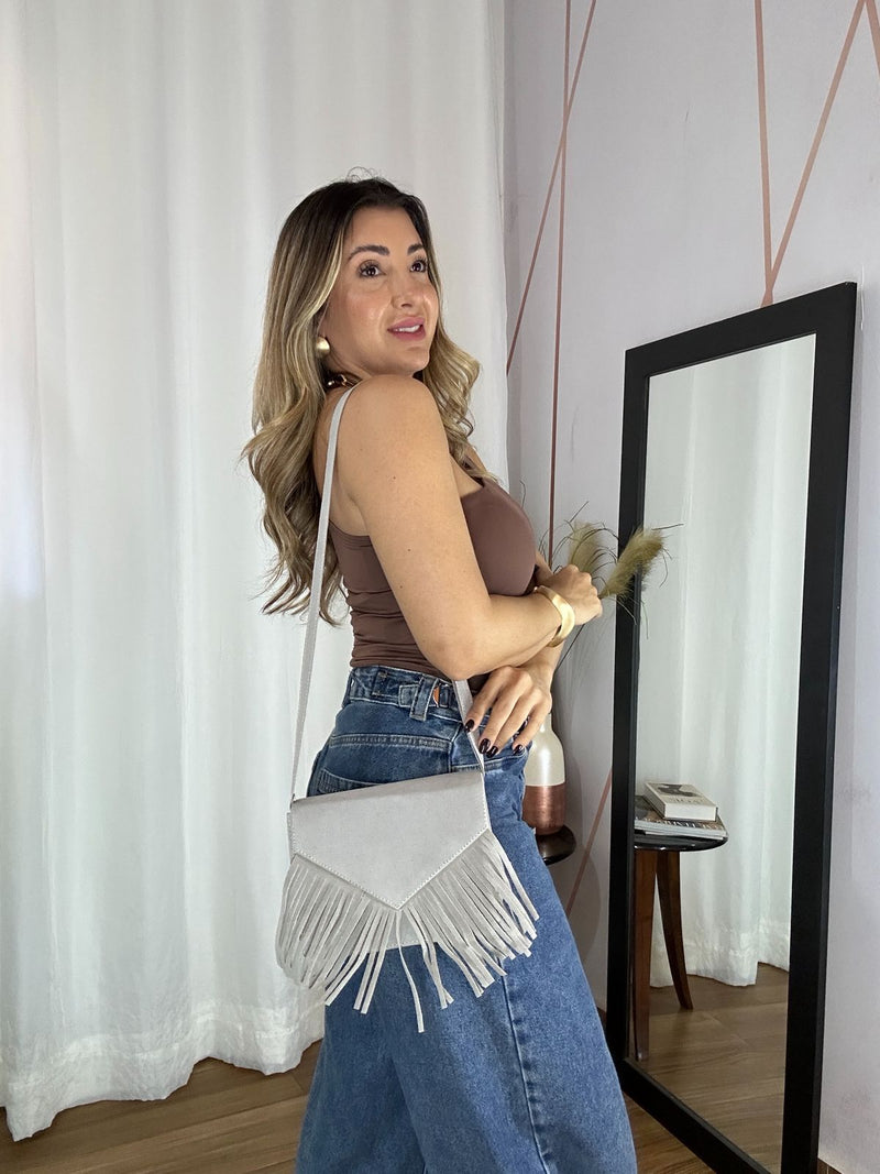 Bolsa Transversal com Franjas – Estilo Boho Chic