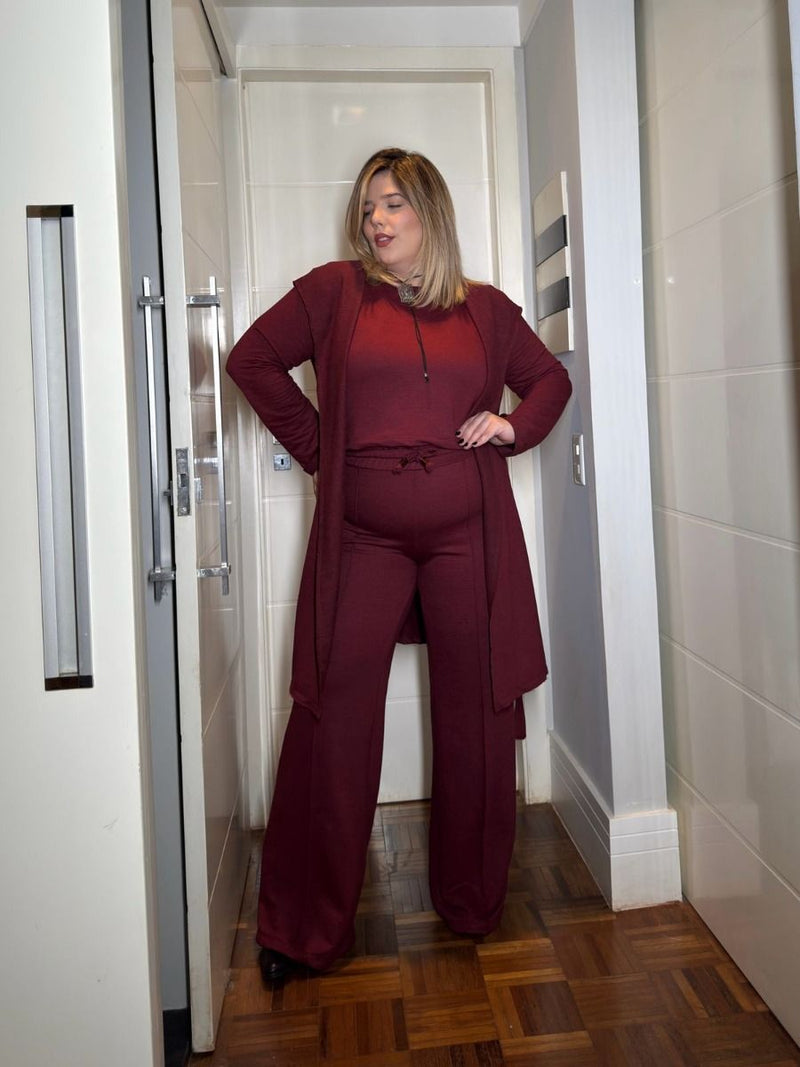 Conjunto Calça + blusa + trench coat