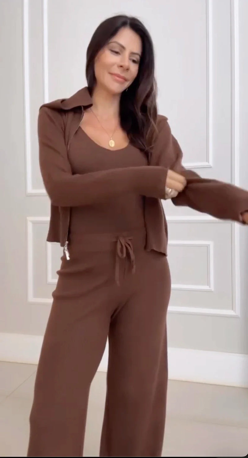 Conjunto Hellen - Blusa, Casaco e Calça