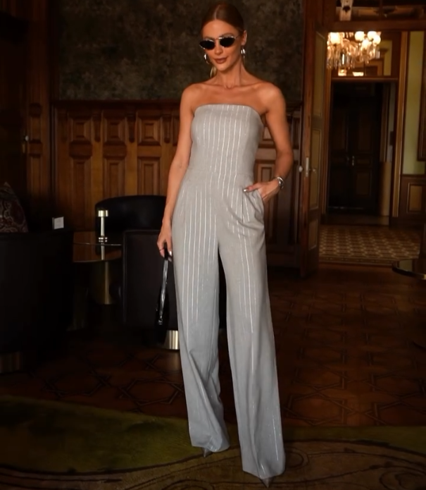 Macacão Tomara Que Caia Alfaiataria Listrado Cinza