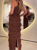 Vestido Marrom com Babados