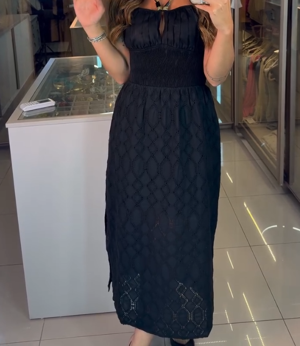 Vestido Midi em Laise Preto