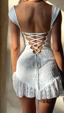 Vestido Maya – Delicadeza e Sofisticação em Renda Bordada